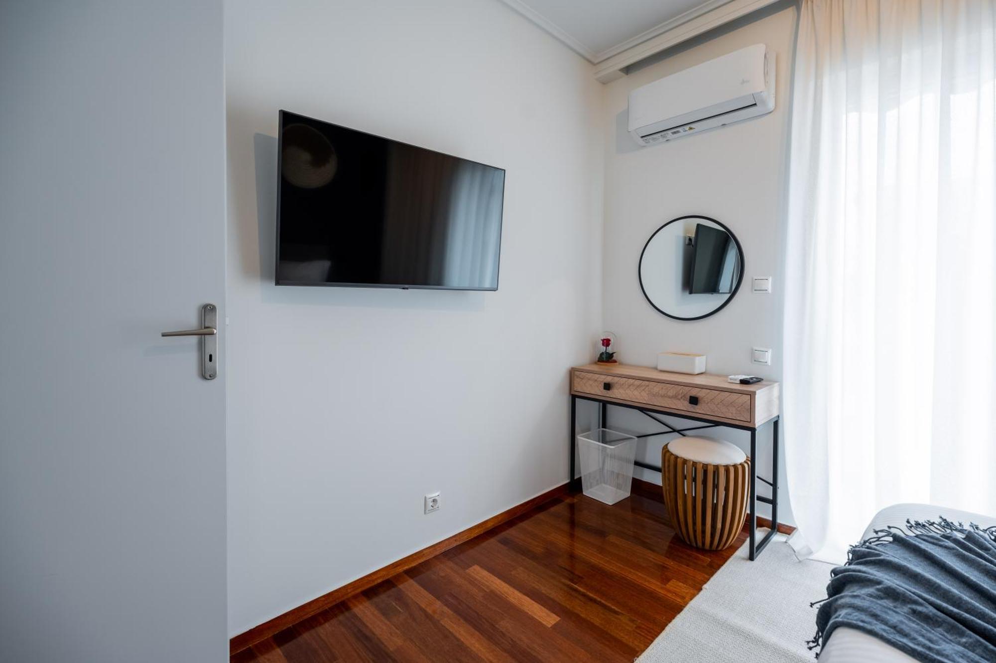 Sesilia Sea View Apartment Афины Экстерьер фото