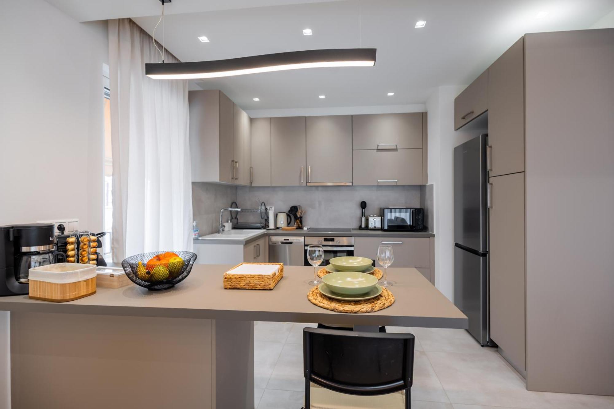 Sesilia Sea View Apartment Афины Экстерьер фото
